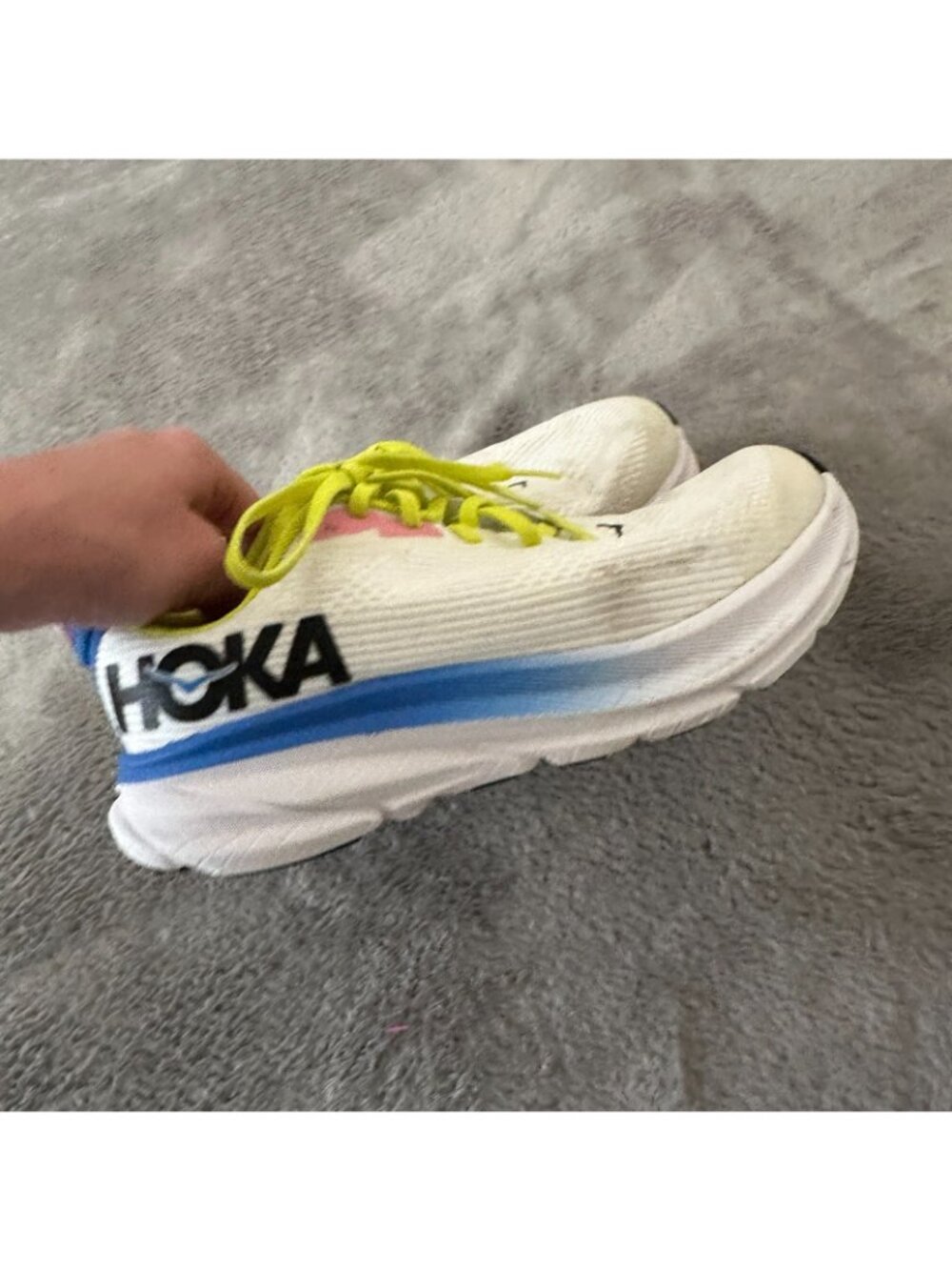 Hoka One One Clifton 9 Sneakers Tennis Shoes Youth Size 4.5 White - Picture 4 of 8